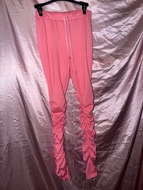Pink Ruched pants